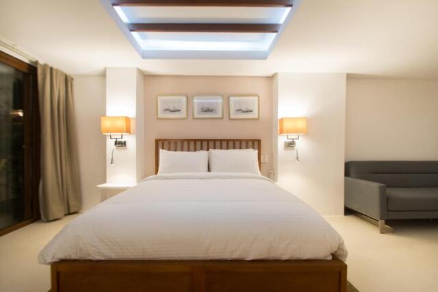 Angol Road, Boracay Island, Signature Boracay Blue