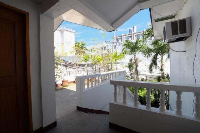 Road -a, Balabag Boracay, Boracay Island, Zen Rooms Seabird