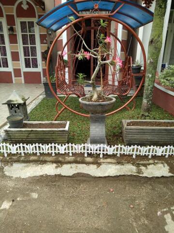 Jalan Kompleks Taman Anggrek Aranda,medan, Yoga Homestay At