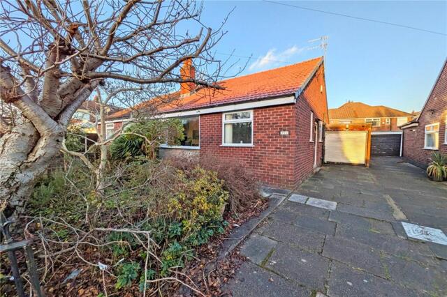 Thornley Lane South, Denton, 2 Bedroom Bungalow