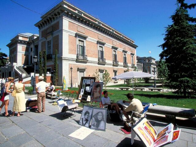 Calle De Valencia ,madrid, Ibis Budget Madrid