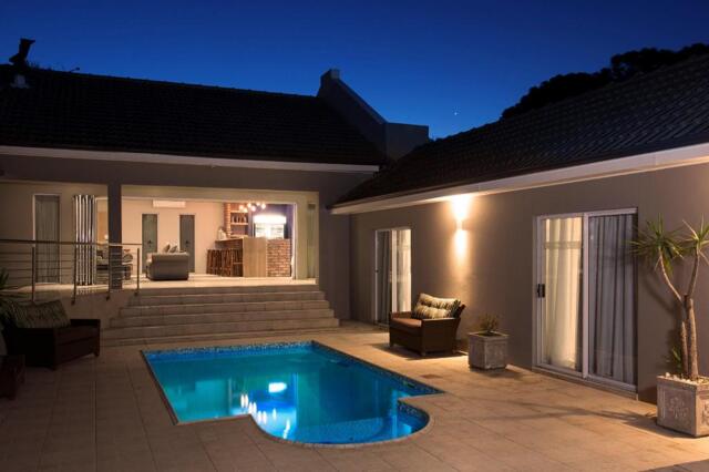 Gleneagles Lower Road, East London, The Hill Boutique