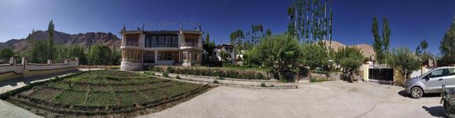 Sankar  Upper Leh Double Floor, Riverside Home Stay