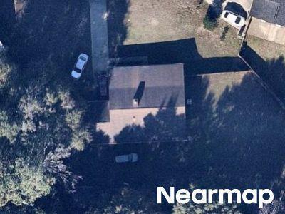 Christian Cir, Ozark, Preforeclosure Single-family Home