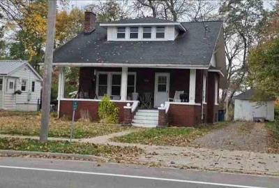 Main St, Newfane, Foreclosure Single-family Home
