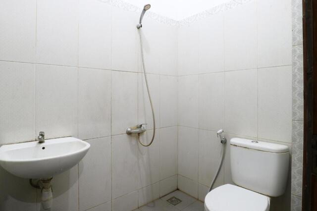 Jalan Gayungansari Xi No.,gayungan., Surabaya, Kartika Homestay Syariah