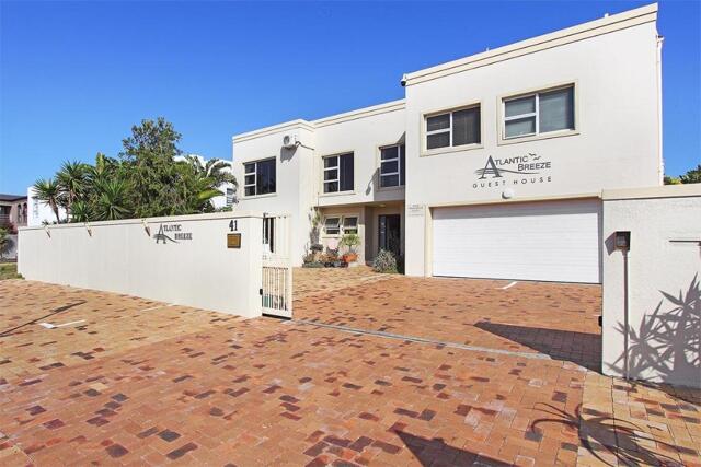 Bay Beach Avenue Sunset Beach,  Cape Town, Cape Town, Atlantic Breeze, Guesthouse/bed