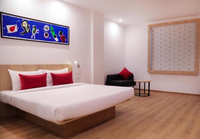 //, Rajpur Road, Dehradun, Dehradun, Red Fox By