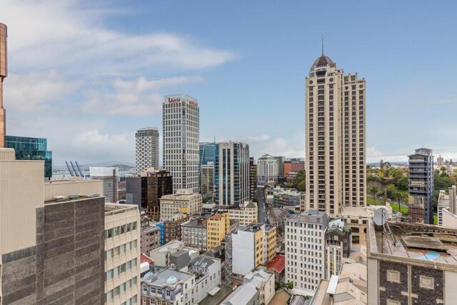 Queen Street,auckland, Lovely City Apartment