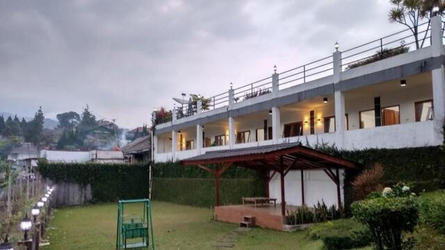 Jalan Cibeureum, Bogor, The View Villa