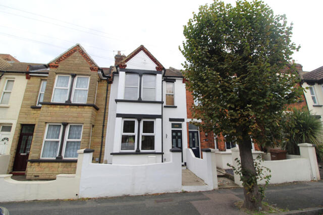 Rock Avenue, Gillingham, 4 Bedroom Terraced