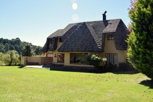 Mount Champagne Resort Chalet No.,cathkin Park, Champagne Haven