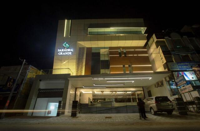 Ts  East Main Street, Pudukkottai, Saradha Grande, Hotel