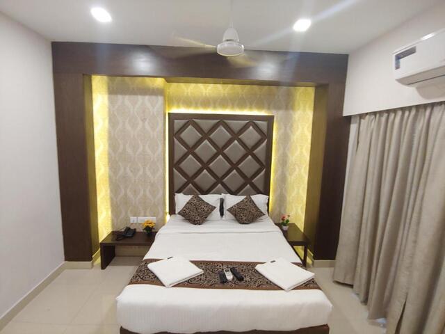 Sydenhams Road, Chennai, Sand Silver Business