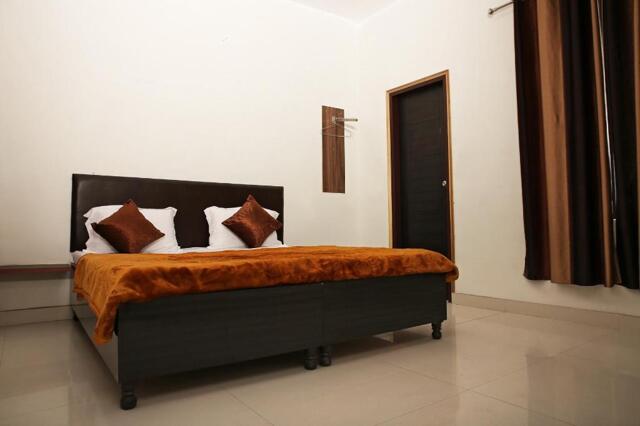 Pakhowal Road  Palam Vihar, Ludhiana, Aspire Rooms, Villa