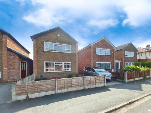 South Grove, Sale, 3 Bedroom Detached