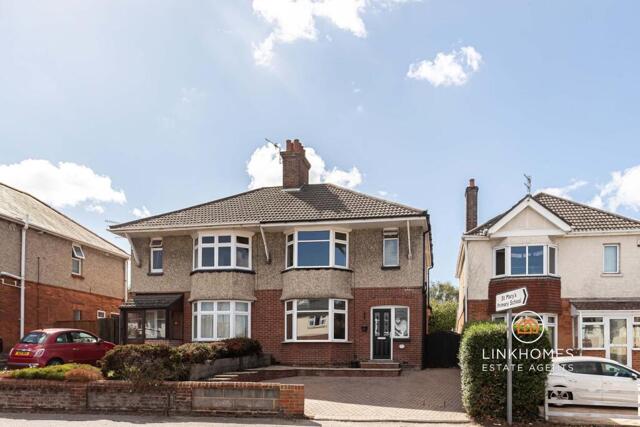 Fernside Road, Poole, 3 Bedroom Semi-detached