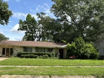 Wilder Pl, Shreveport, Foreclosure Single-family Home