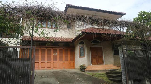 C- Jalan Dago Asri I Dago Asri C, Bandung, Dago Asri House