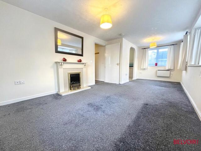 Lloyd Close, Cheltenham, 1 Bedroom Apartment