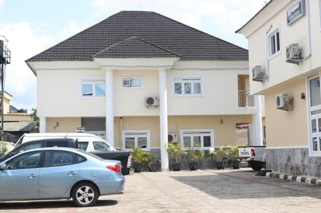 Plot  Unit A, Lagos Street Ewet Housing Estate Uyo, Rosmohr Hotels, Hotel