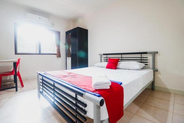 Jalan Imam Bonjol No  Tanjung Karang Barat, Bandar Lampung, Reddoorz @ Bambu