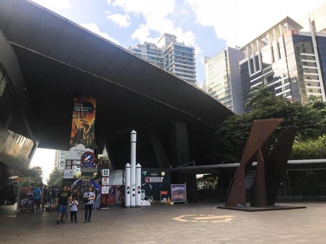 Rizal Drive Forbeswood Heights Tower,manila, Forbeswood Bgc |