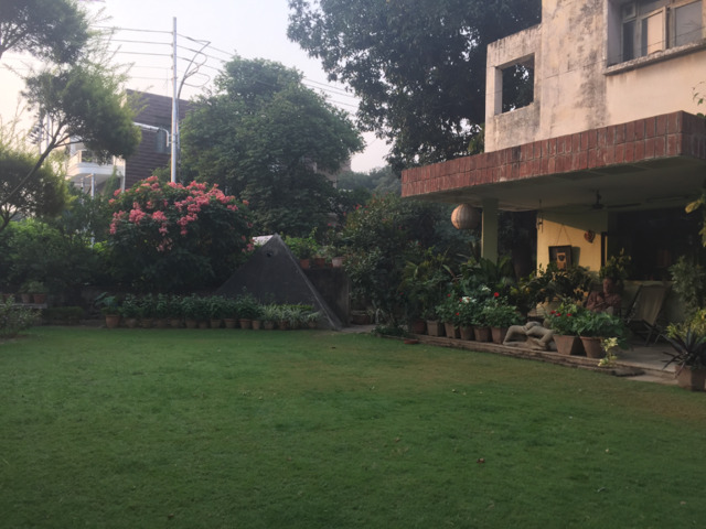 Sector  House No,chandigarh, Sudharma, Entire Bungalow