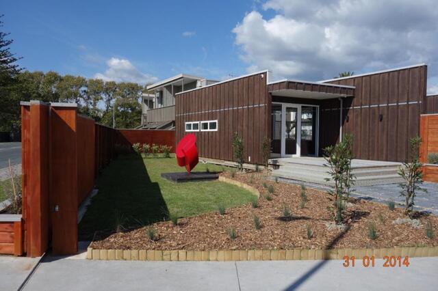 Parkhurst Road, Parakai, Parakai Springs Lodge