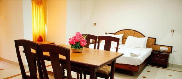 Pmg Junction Ttc Junction Road, Thiruvananthapuram, Hotel Prasanth, Hotel