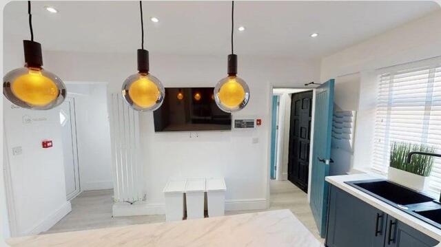 Bingham Street, Manchester, 5 Bedroom House