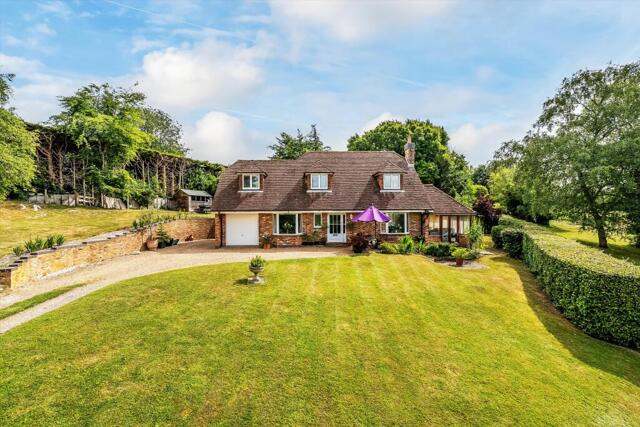 Warren Road, Guildford, 3 Bedroom Detached