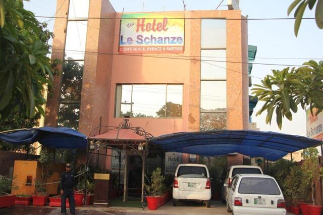 N Main Boule Vard Johar Town, Lahore, Hotel The Leschanze N Main Boule Vard Johar Town, Lahore, Hotel The Leschanze