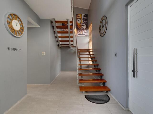 Signal Road  Point Bay, Durban, 516 Point Bay