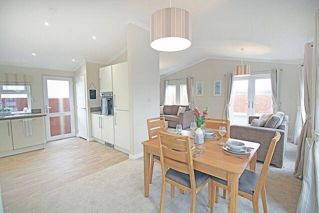 Elvington, York, 2 Bedroom Park