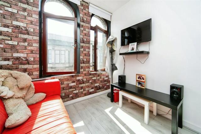 Sir Thomas Street, Liverpool, Studio Flat For