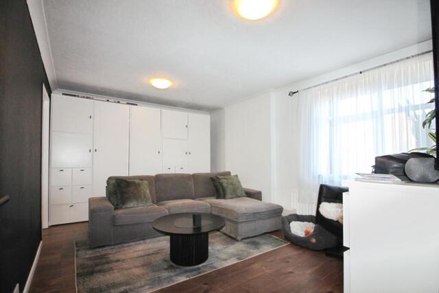 Heron Grove, Leeds, 2 Bedroom Flat