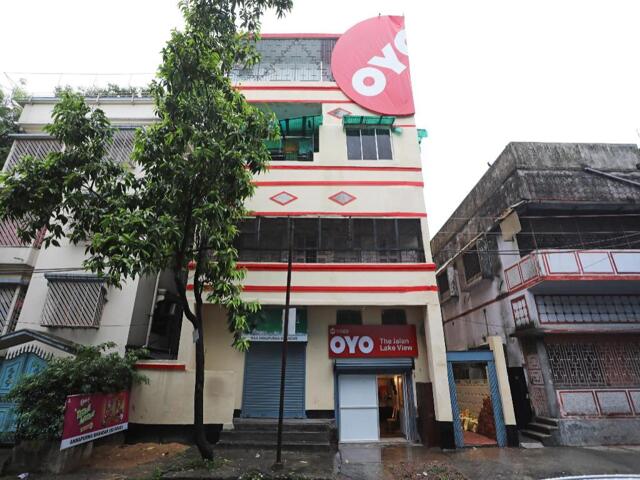 / Bsuren Sarkar Rd, Subhas Sarobar Park, Phool Bagan, Beleghata, Kolkata, West Bengal, Kolkata, Hote