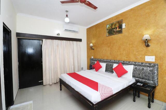 /, Old Mussoorie Road, Near - Sahansai Ashram, Dehradun-, Dehradun, Oyo 24974 Bharat