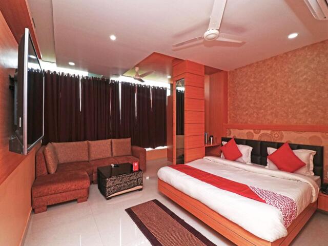 Cantt Road, Gorakhpur, Capital O Hotel