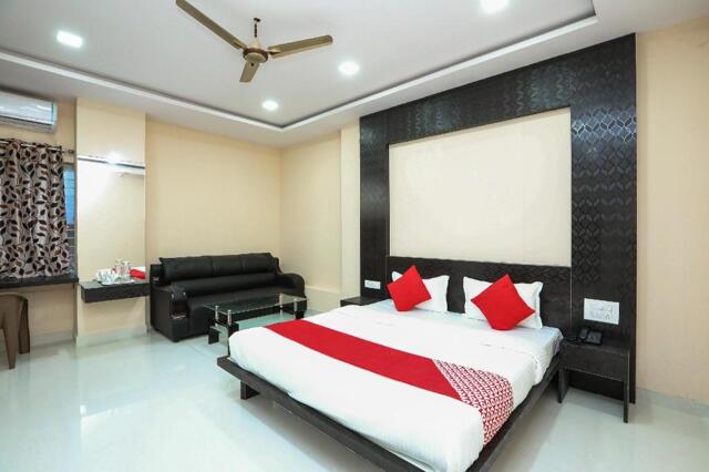 Kuvemcunagar, Mysore, Mysore, Suvarna Suites, Hotel
