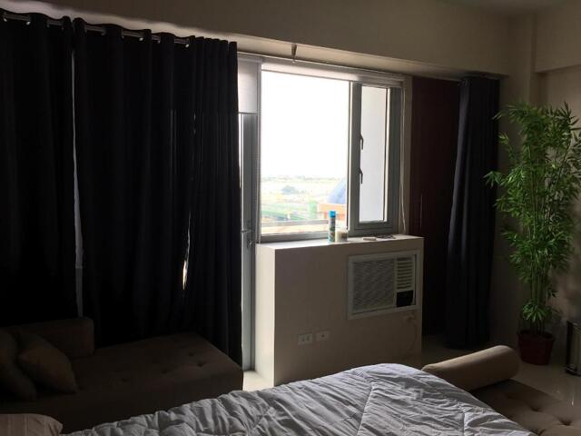 Naia Terminal  One Palm Tree Villa,  Resort Dr One Palm Tree Villa, Manila, A Place To