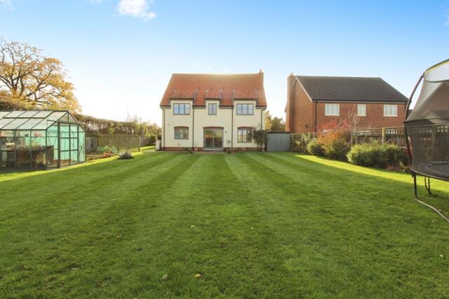 Church Road, Wreningham, 4 Bedroom Detached