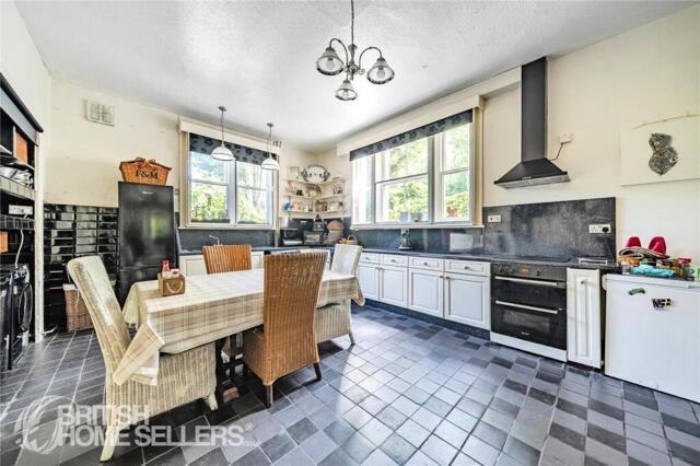 Dunton Green, Morants Court Road, Sevenoaks, 4 Bedroom House