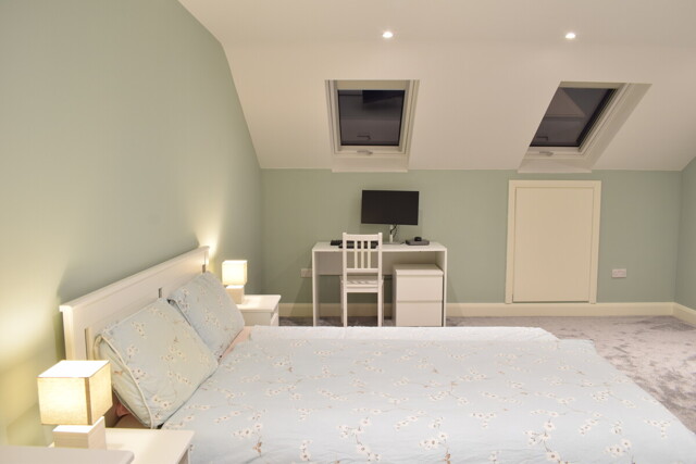 Lucan, Room For Rent