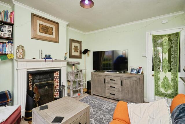 Bedworth Place, Ryde, 2 Bedroom Terraced