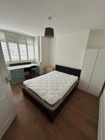 Downend Road, Bristol, 5 Bedroom Terraced