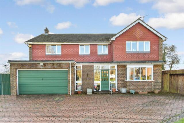 Draysfield, Wormshill, 4 Bedroom Detached