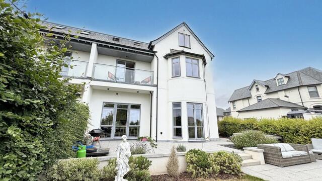 Hilltop Meadow, Newton Abbot, 5 Bedroom Semi-detached