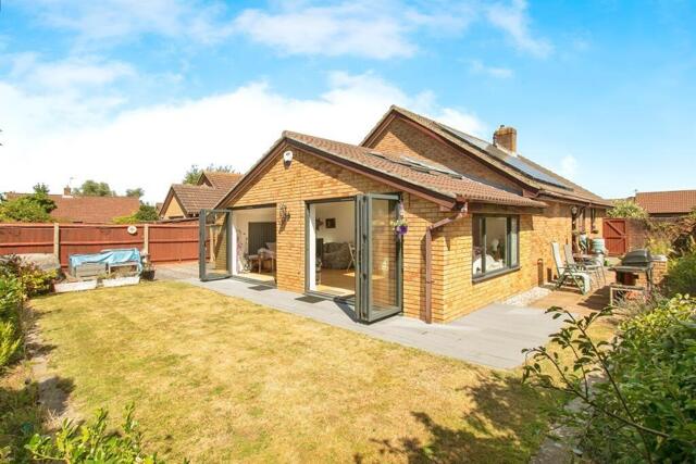 Sorrell Way, Hobourne Farm, 2 Bedroom Detached